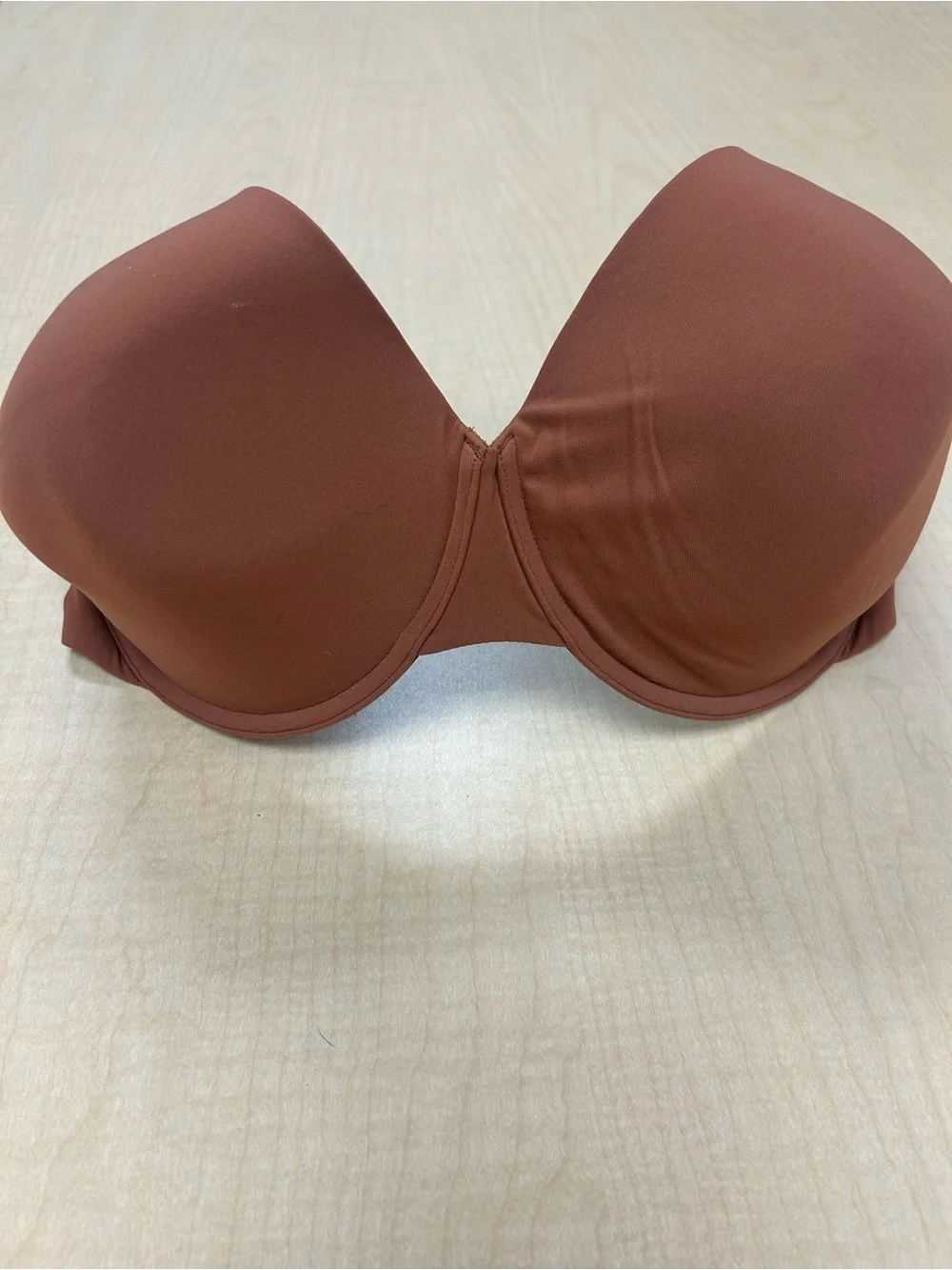 SKIMS Molded T-Shirt Bra in Rust Brown with underwire 38DDD